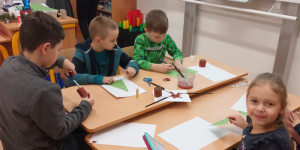 14.12. - výtvarka s šesťáky - 1671024578_šesťáci a výtvarka 1 (3).jpg